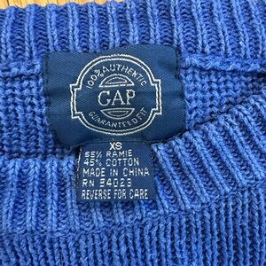 GAP Vintage 80’s Men’s Crewneck Sweater in Royal Blue